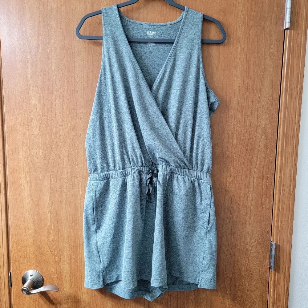 Girlfriend Collective ReSet Wrap Romper Silver Pine Size Large - Picture 2 of 6